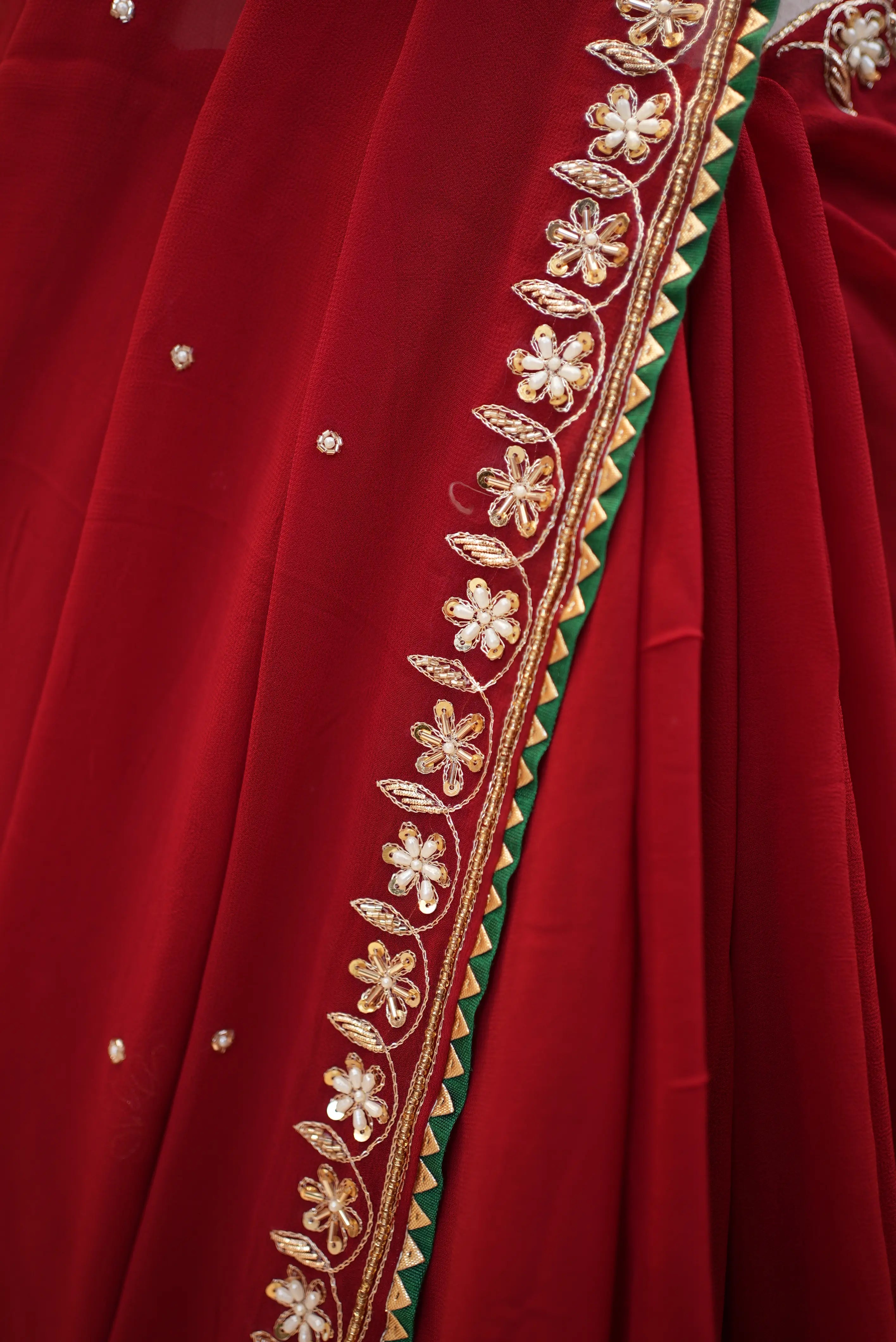 Red Georgette Saree with Zardosi Handwork (With Blouse)
