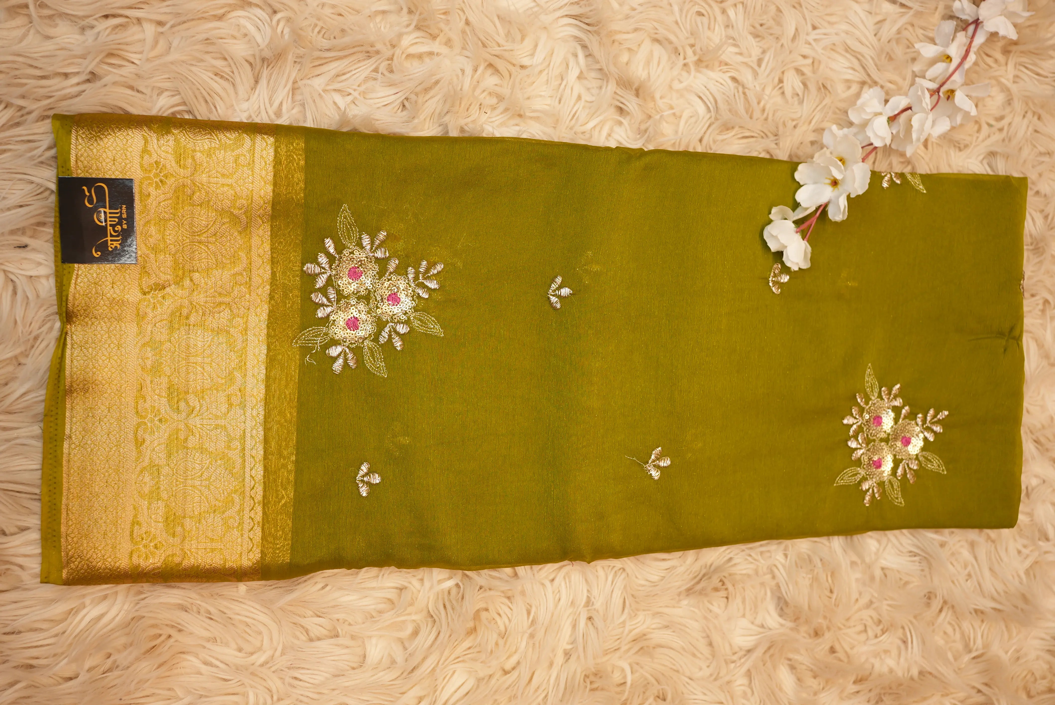 Shimmer Chiffon Saree with Zari Border & Sequin Work (With Blouse