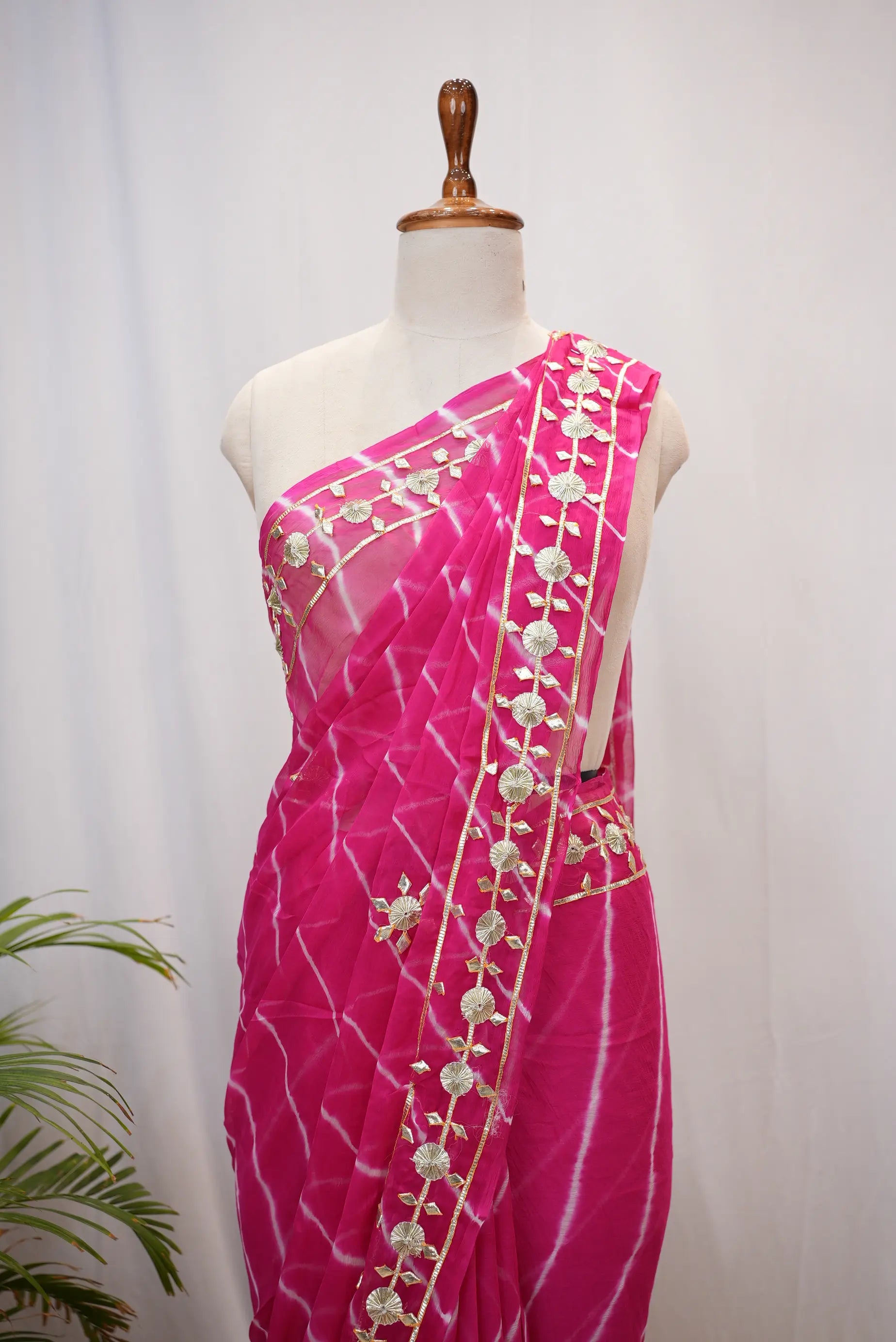 Pure Chiffon Leheriya Saree with Gota Patti Work (With Blouse)
