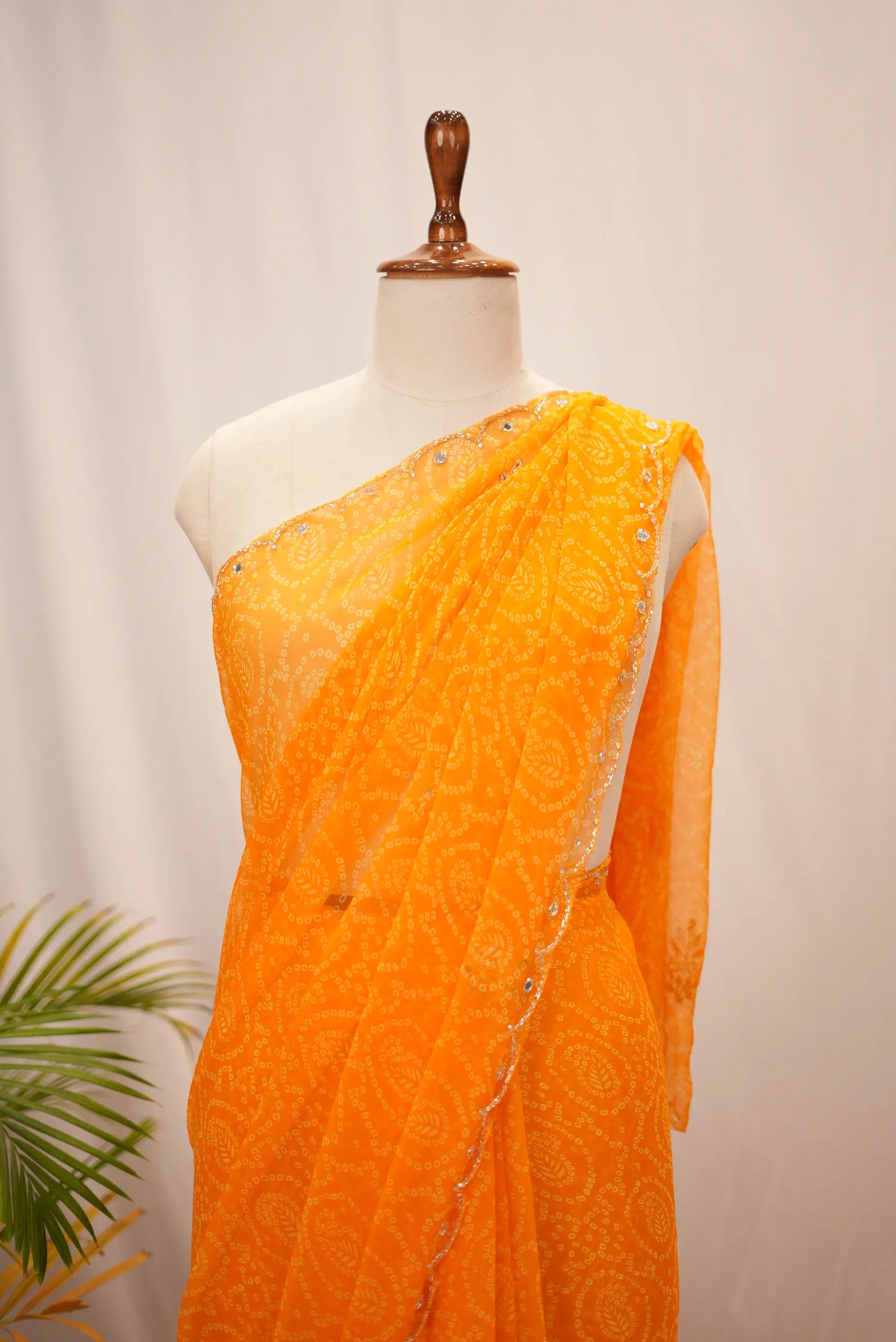 Rajasthani Bandhani Saree on Georgette Fabric with Butta Pattern (with blouse)