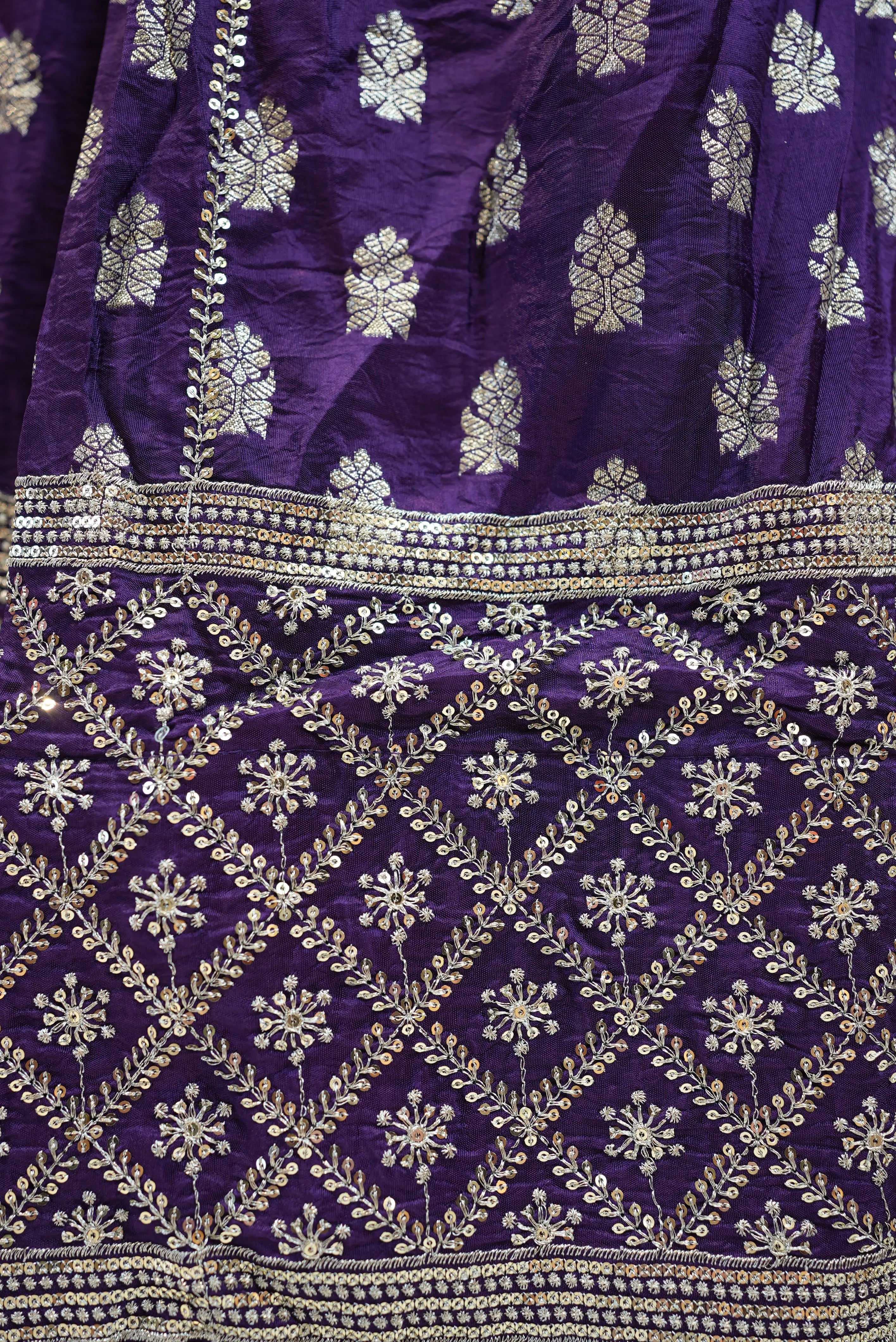 Full-Flair Rajwadi Lehenga with Banarasi Zari & Jaal Dupatta (UNSTITCHED)