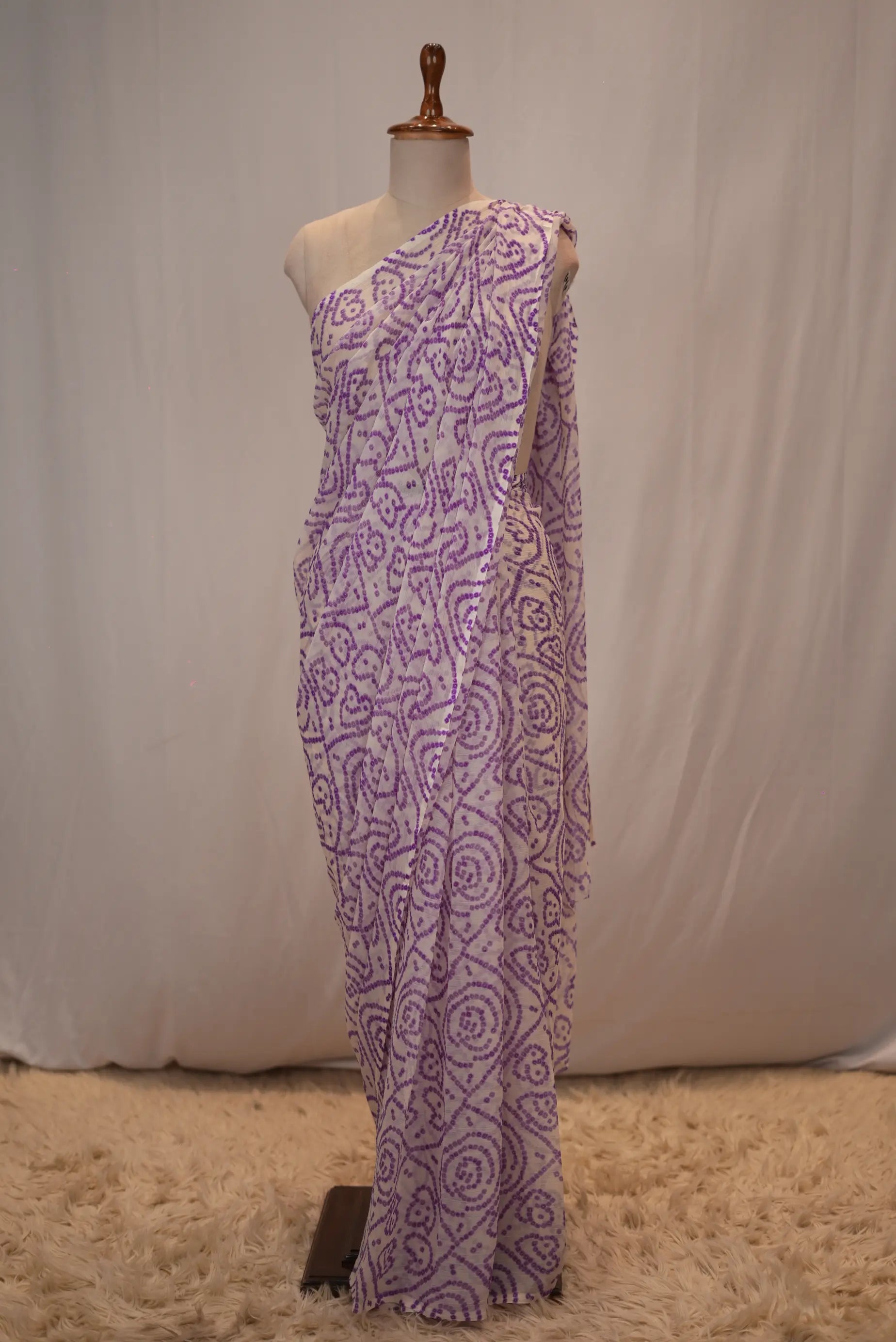 Traditional Royal Chiffon Saree with Digital Bandhani Print (Without Blouse)