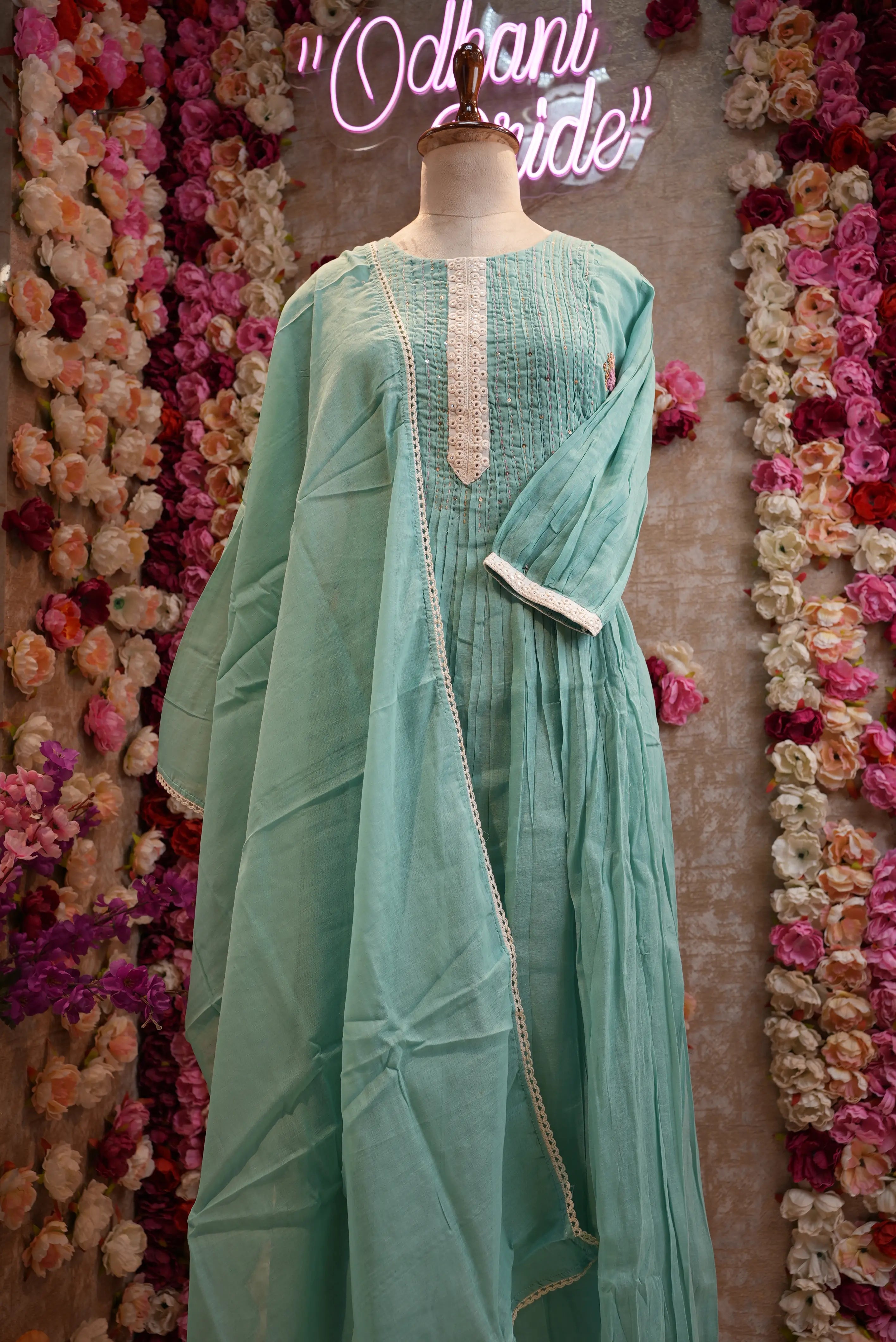 Pure cotton pintex pattern katha work suit with dupatta & bell pattern sleves