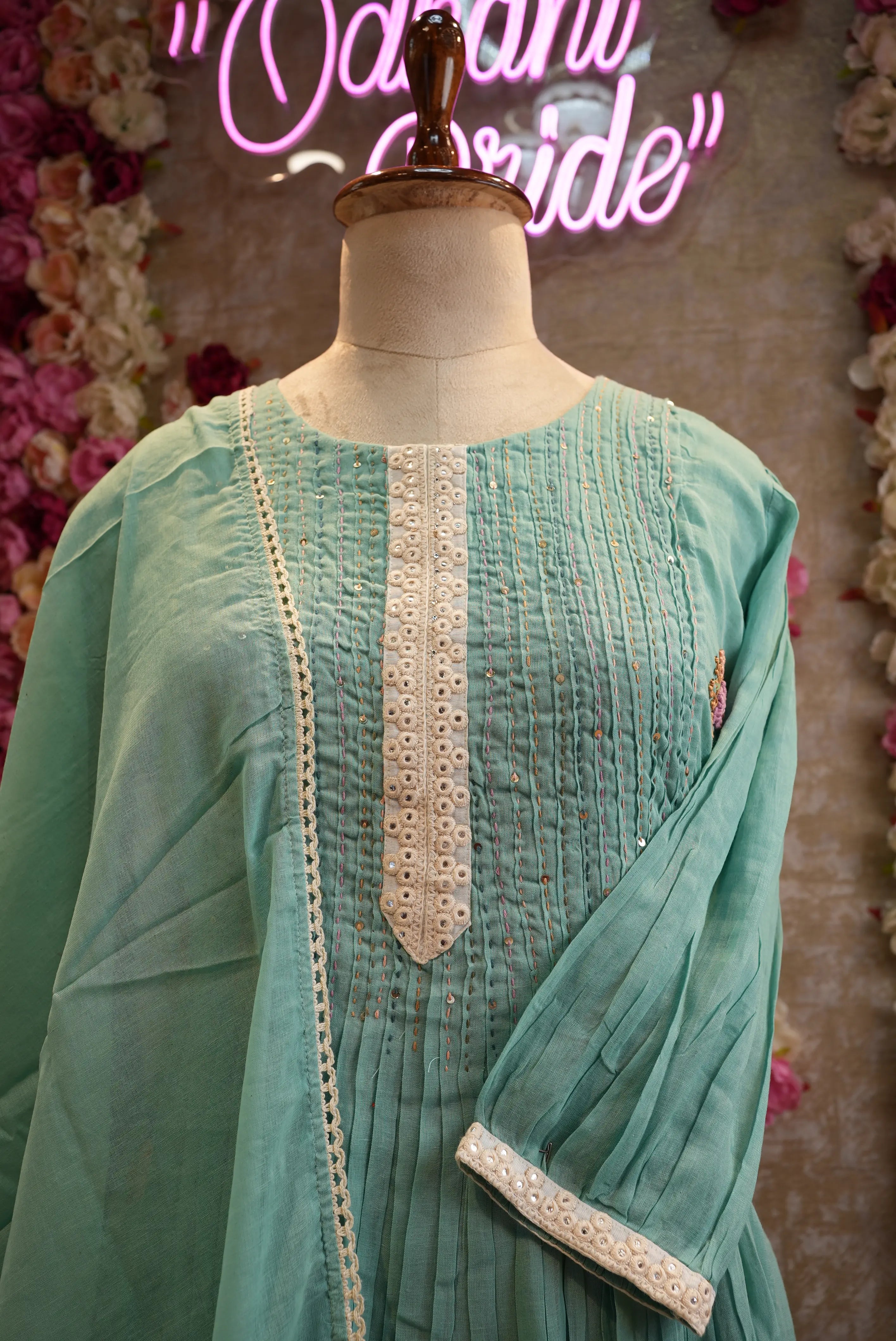 Pure cotton pintex pattern katha work suit with dupatta & bell pattern sleves