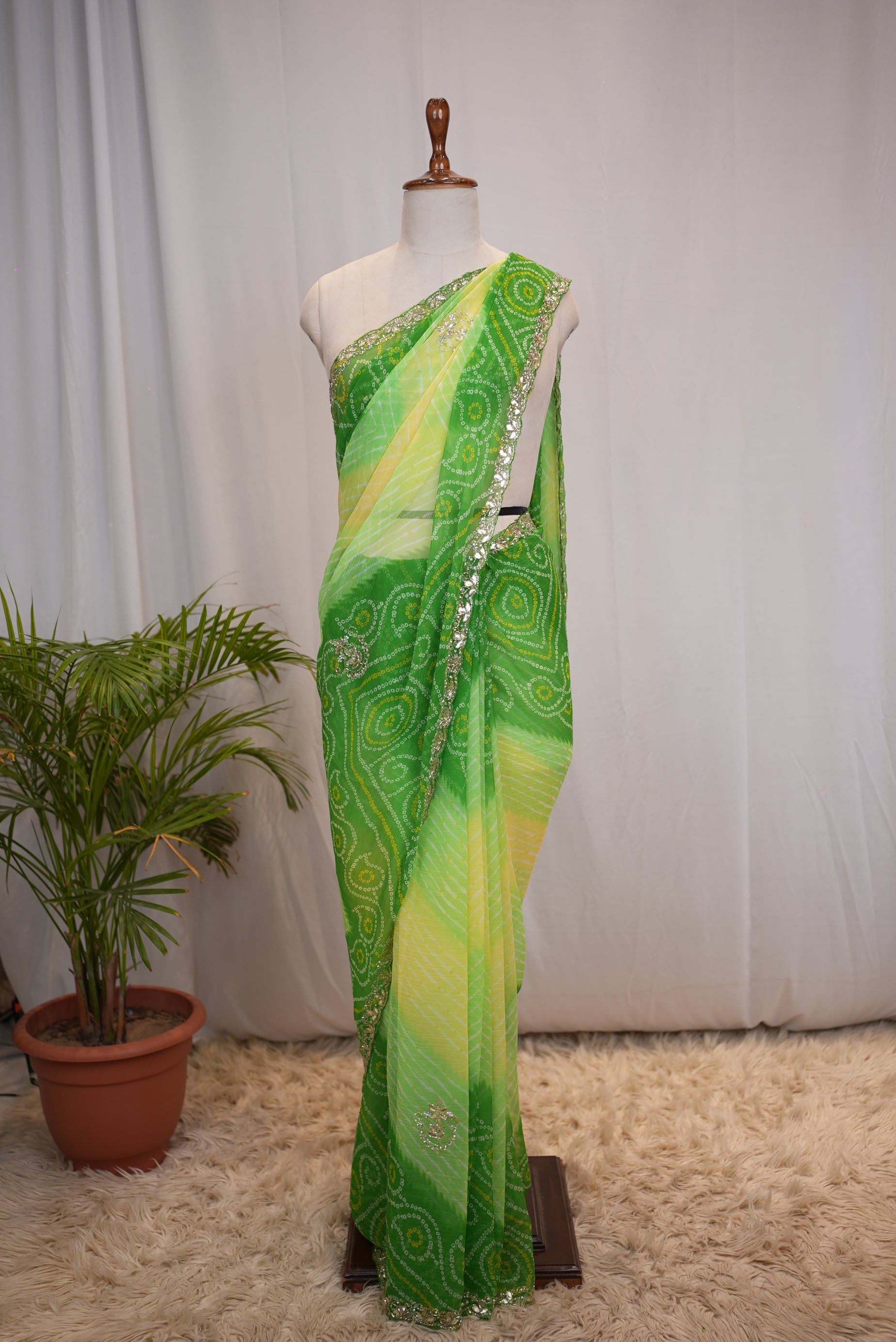 TREDITIONAL LEHERIYA BANDHANI SAREE WITH GOTA PATTI WORK (WITH BLOUSE)