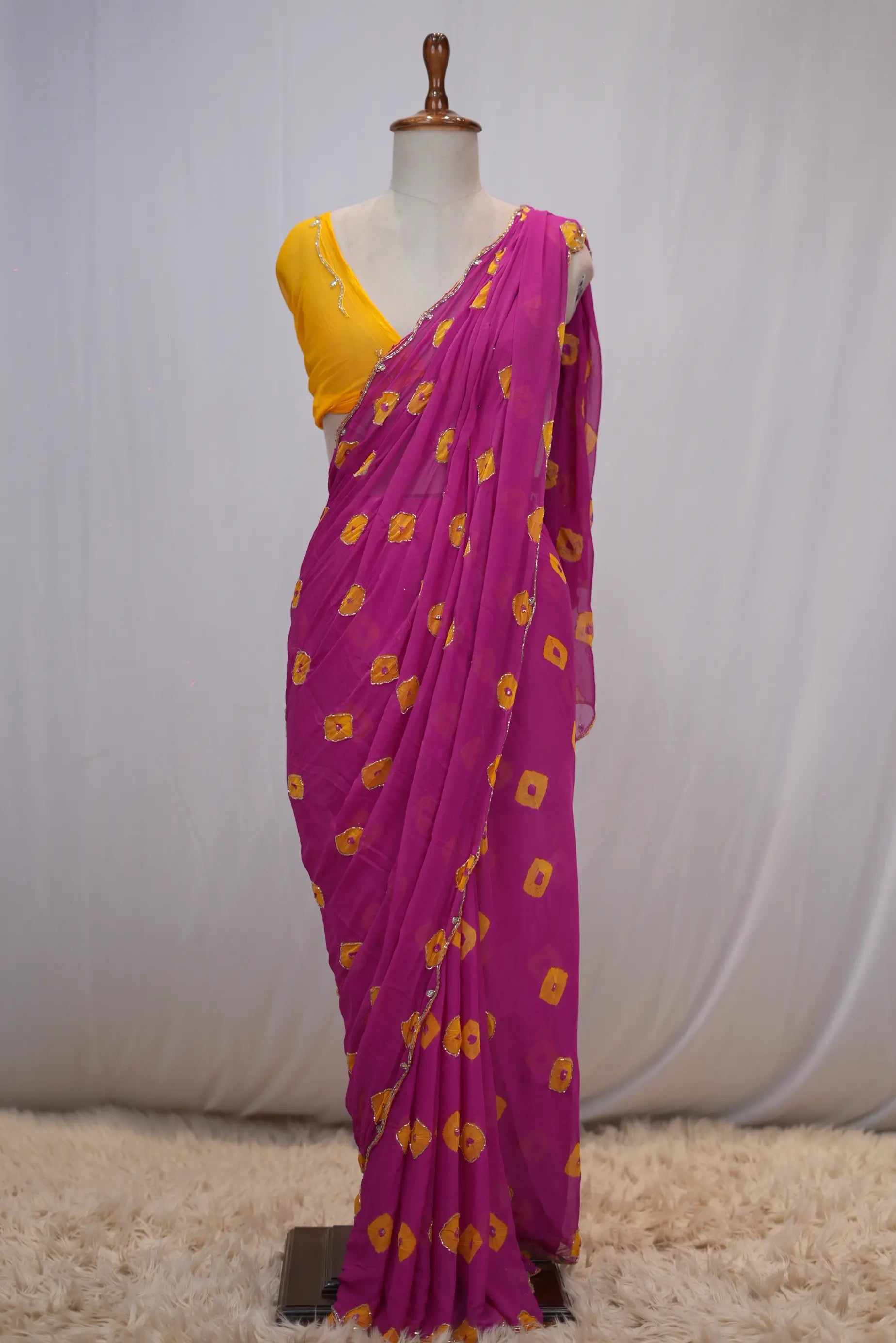 Royal Chiffon Laddu Bandhej Handwork Saree with Blouse