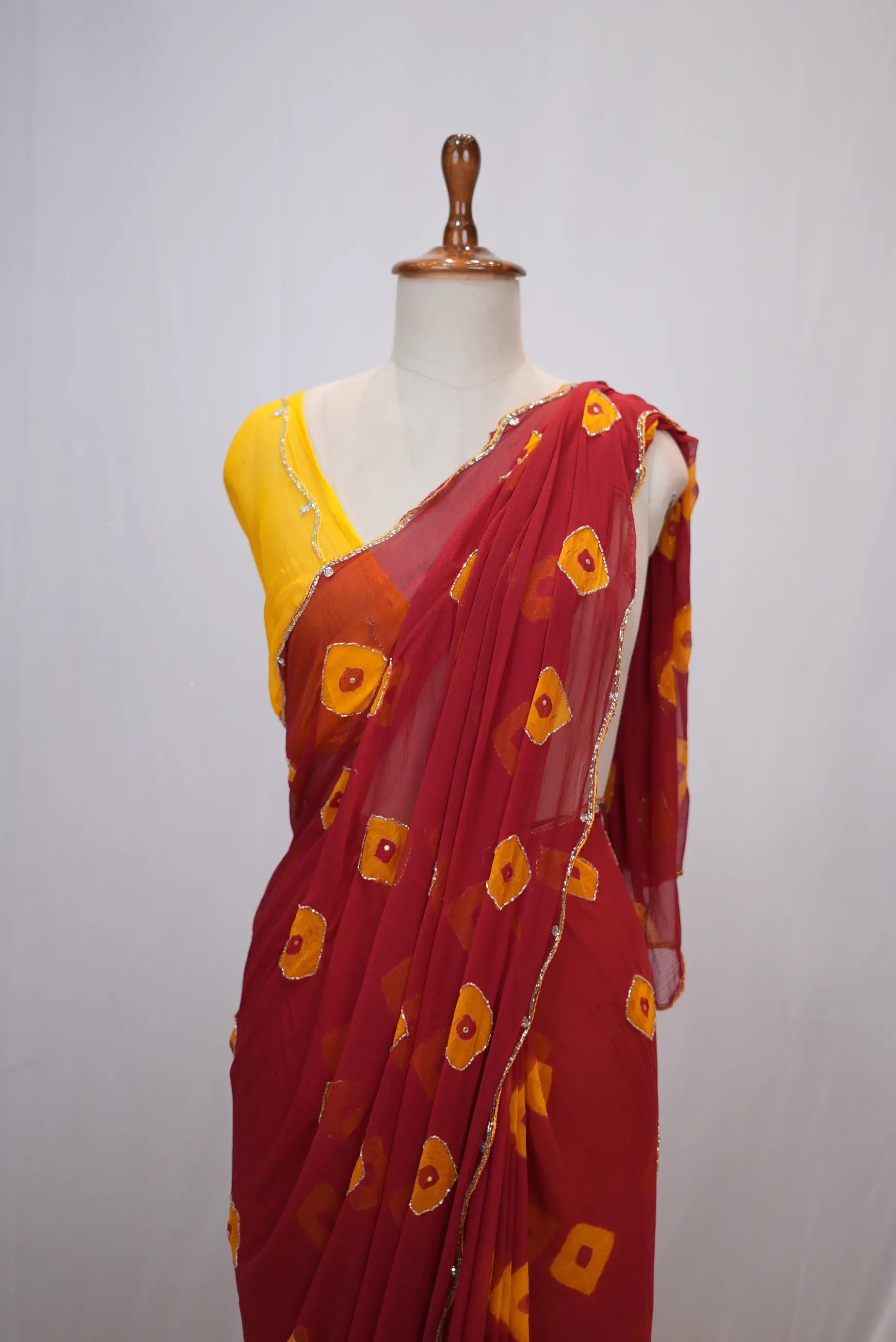 Royal Chiffon Laddu Bandhej Handwork Saree with Blouse