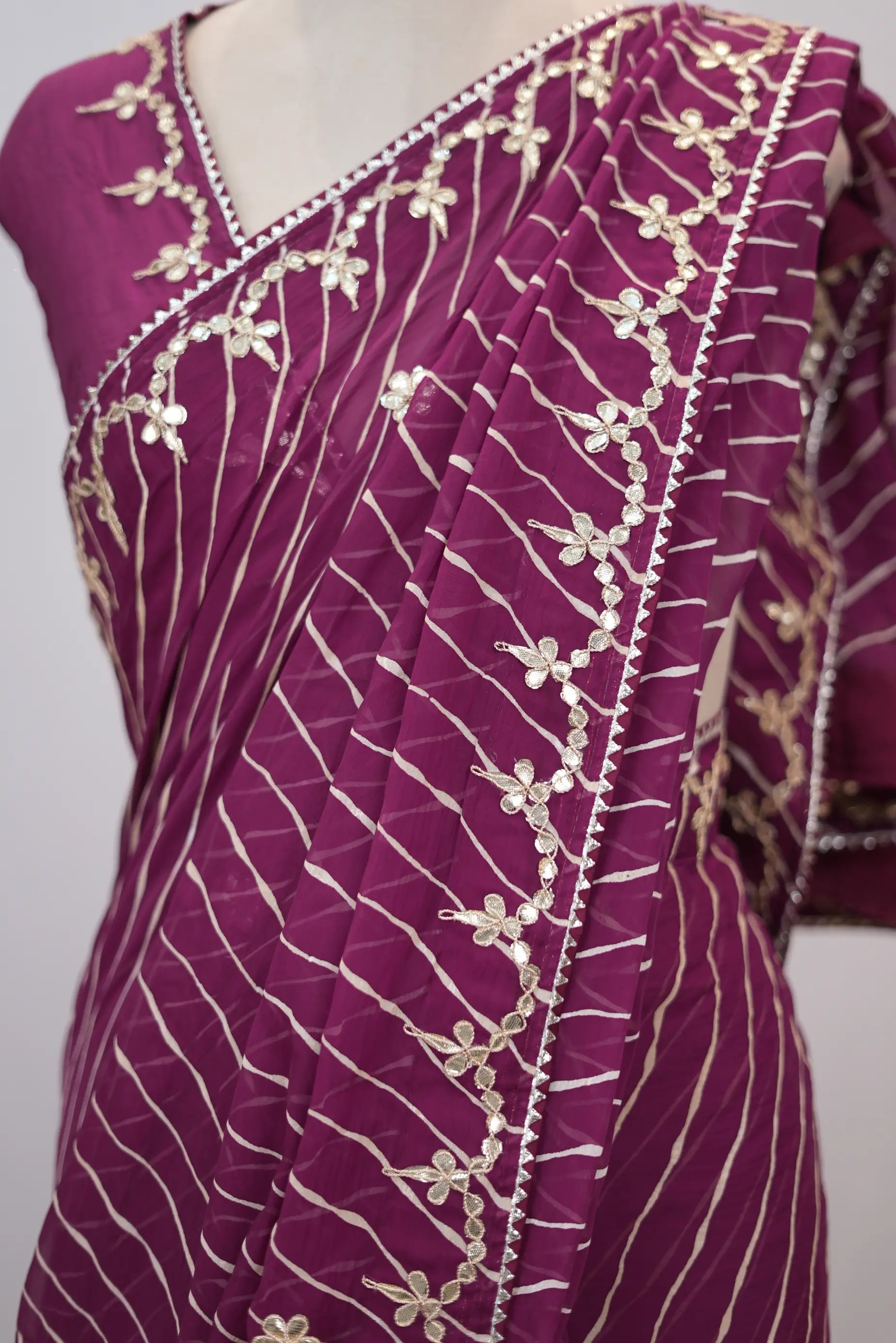 Rajasthani Leheriya Saree With Gota Patti Work (With Blouse)