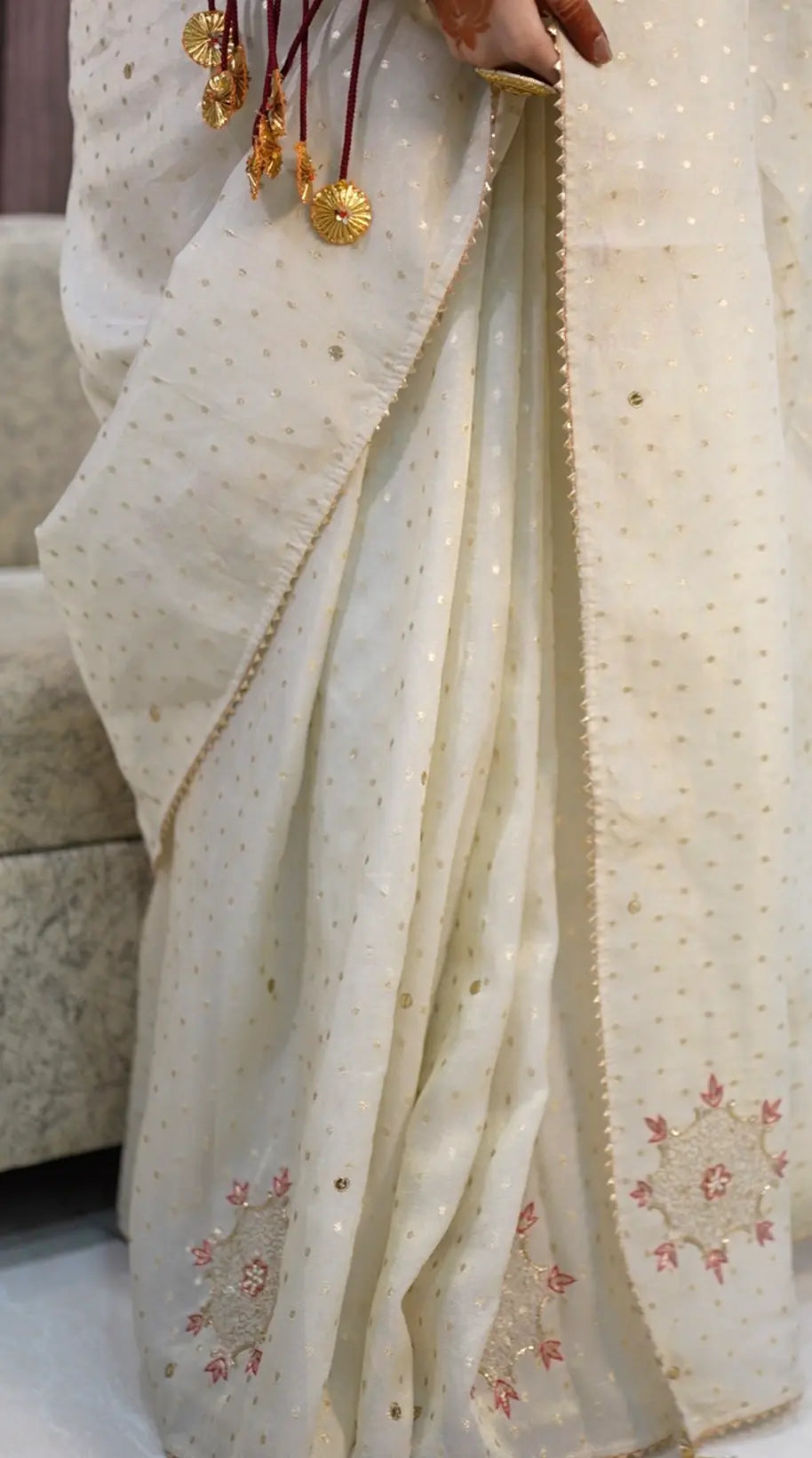 Vintage Tissue Saree with Zari Weaving & Rajasthani Aangi Blouse