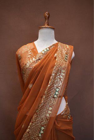 GEORGETTE FABRIC SAREE WITH HEAVY BORDER, ALOG WITH SMALL BUTI (WITH CONTRAST BLOUSE) ##SR630