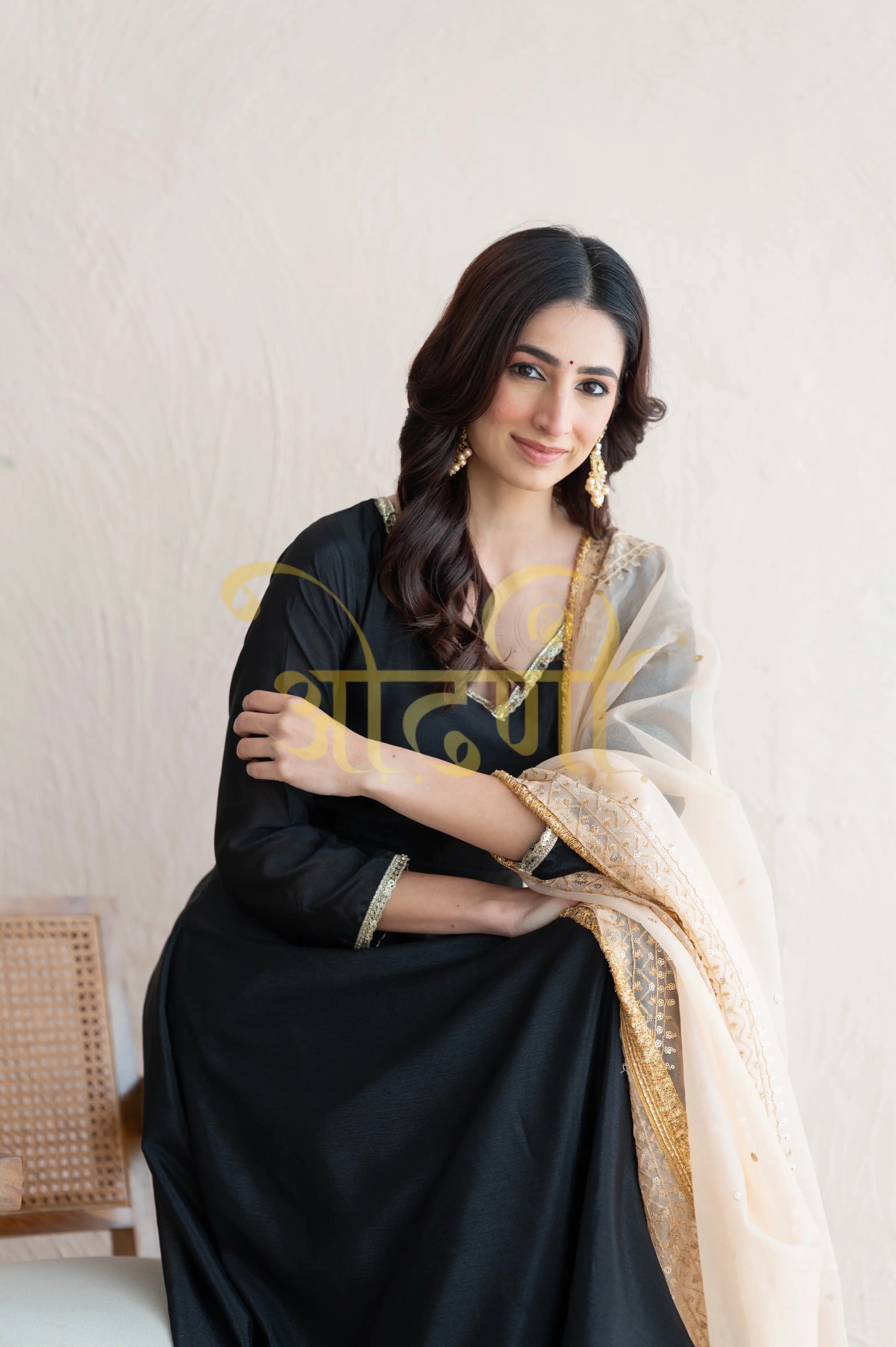 GIRLISH PATTERN ANARKALI 3-PIECE SUIT CONTRAST DUPATTA