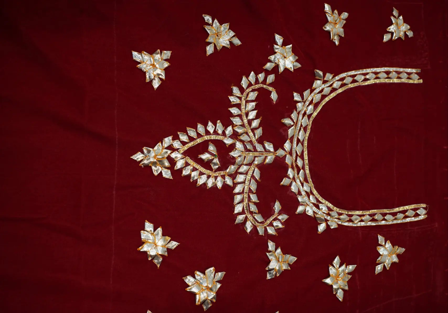 Kachi Gota Patti Handwork Blouse On Valvet Fabric (unstitched)