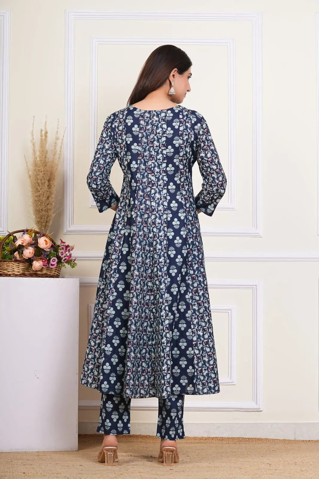 PURE SUPER COTTON 3-PIECE SUIT WITH DUPATTA (BLUE) SNV