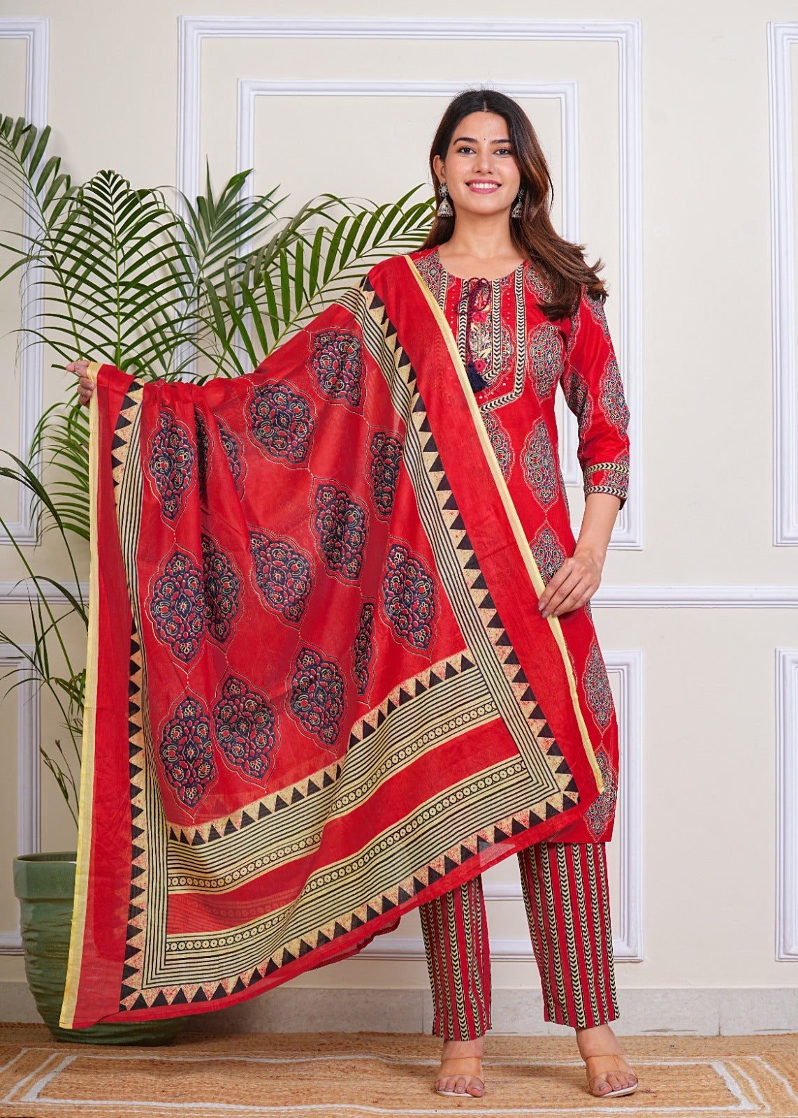 PURE SUPER COTTON 3-PIECE SUIT WITH DUPATTA (RED) SNV ##SP044