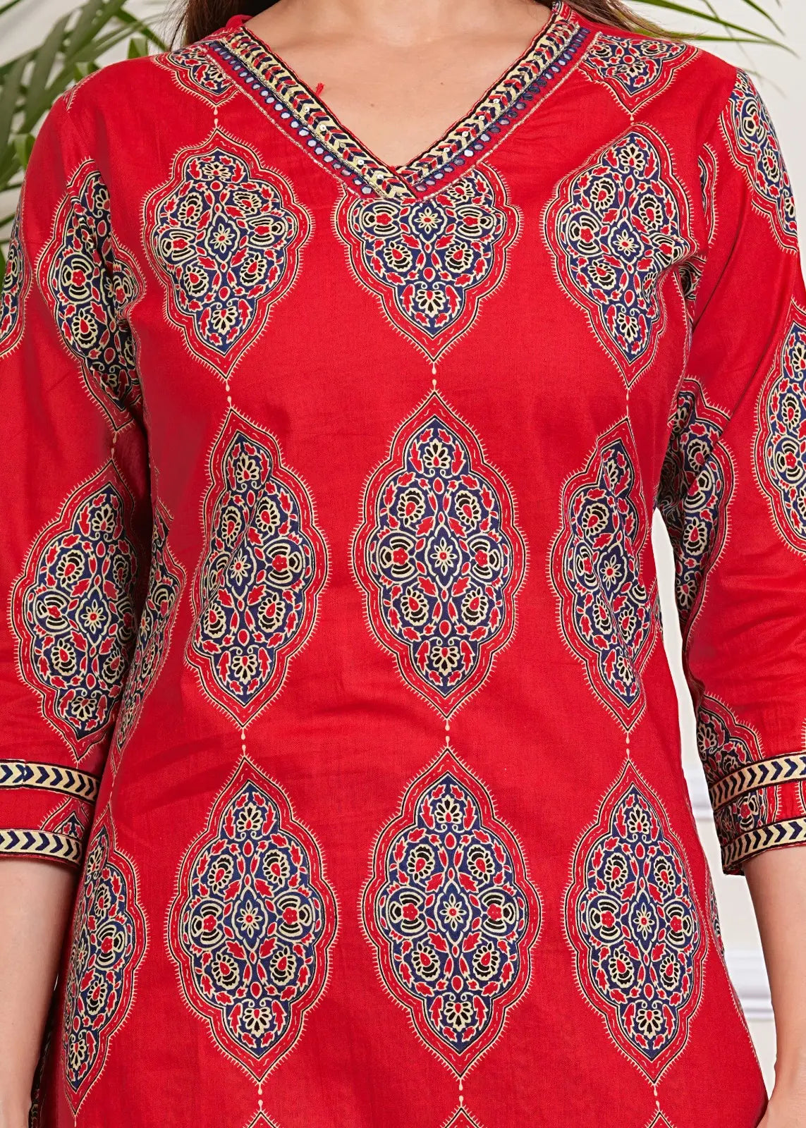 PURE SUPER COTTON 3-PIECE SUIT WITH DUPATTA (RED) SNV