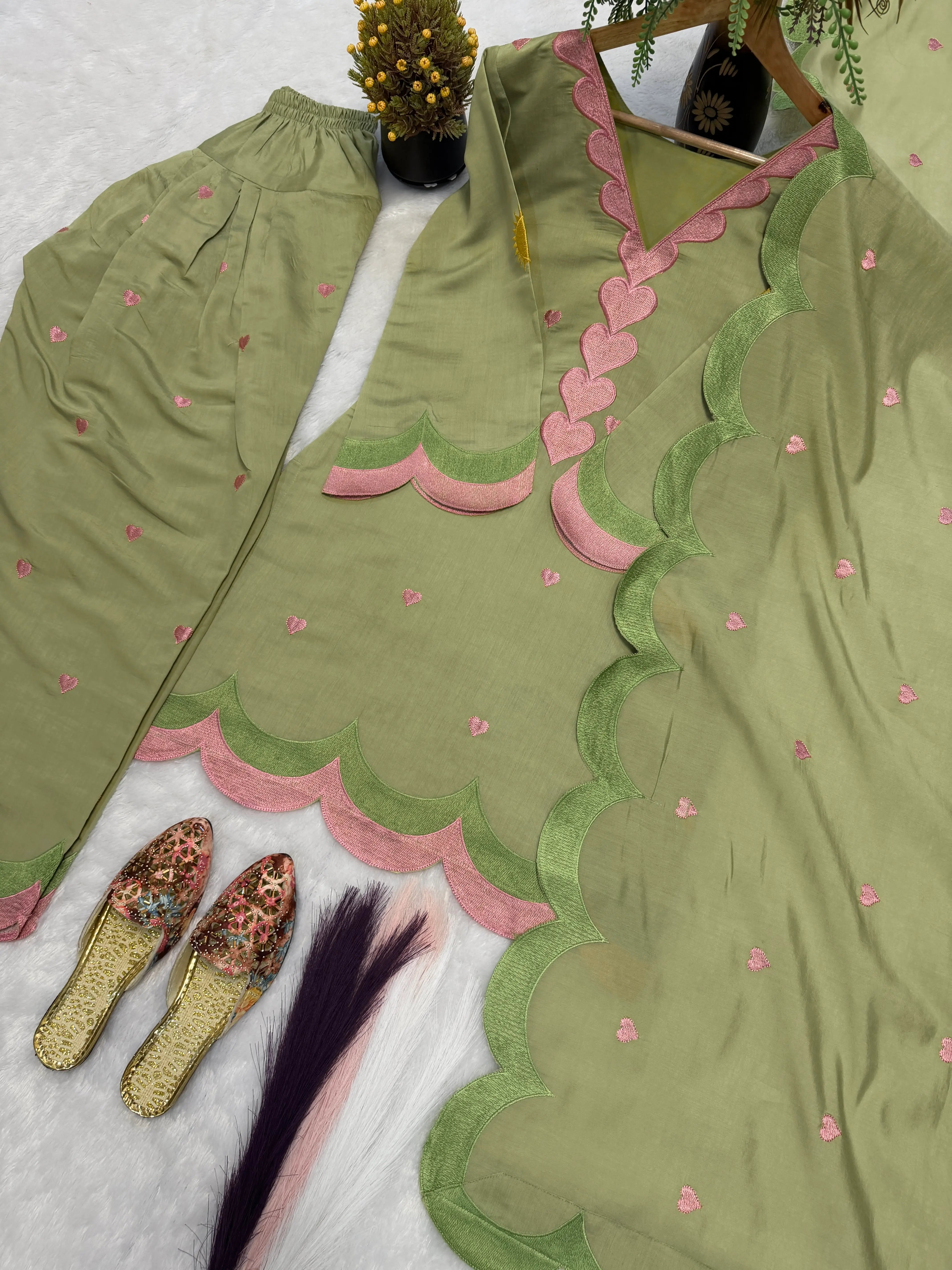 Designer Mal Chanderi Cotton Farshi Salwar Suit Set with Zari Work