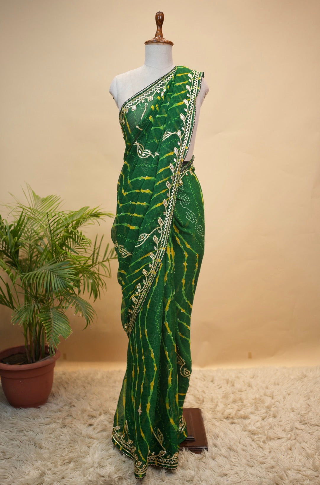 Rajasthani Leheriya Saree With Kacchi Gota Patti Work (With Blouse)