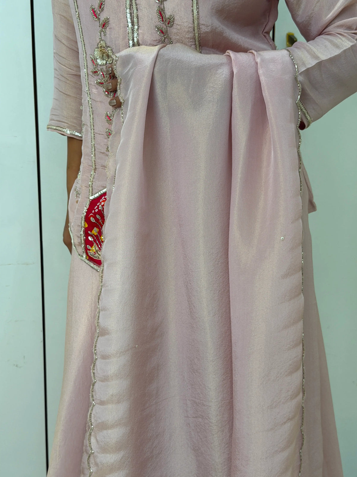 Matching light pink dupatta with fine silver cutwork scalloped lace border