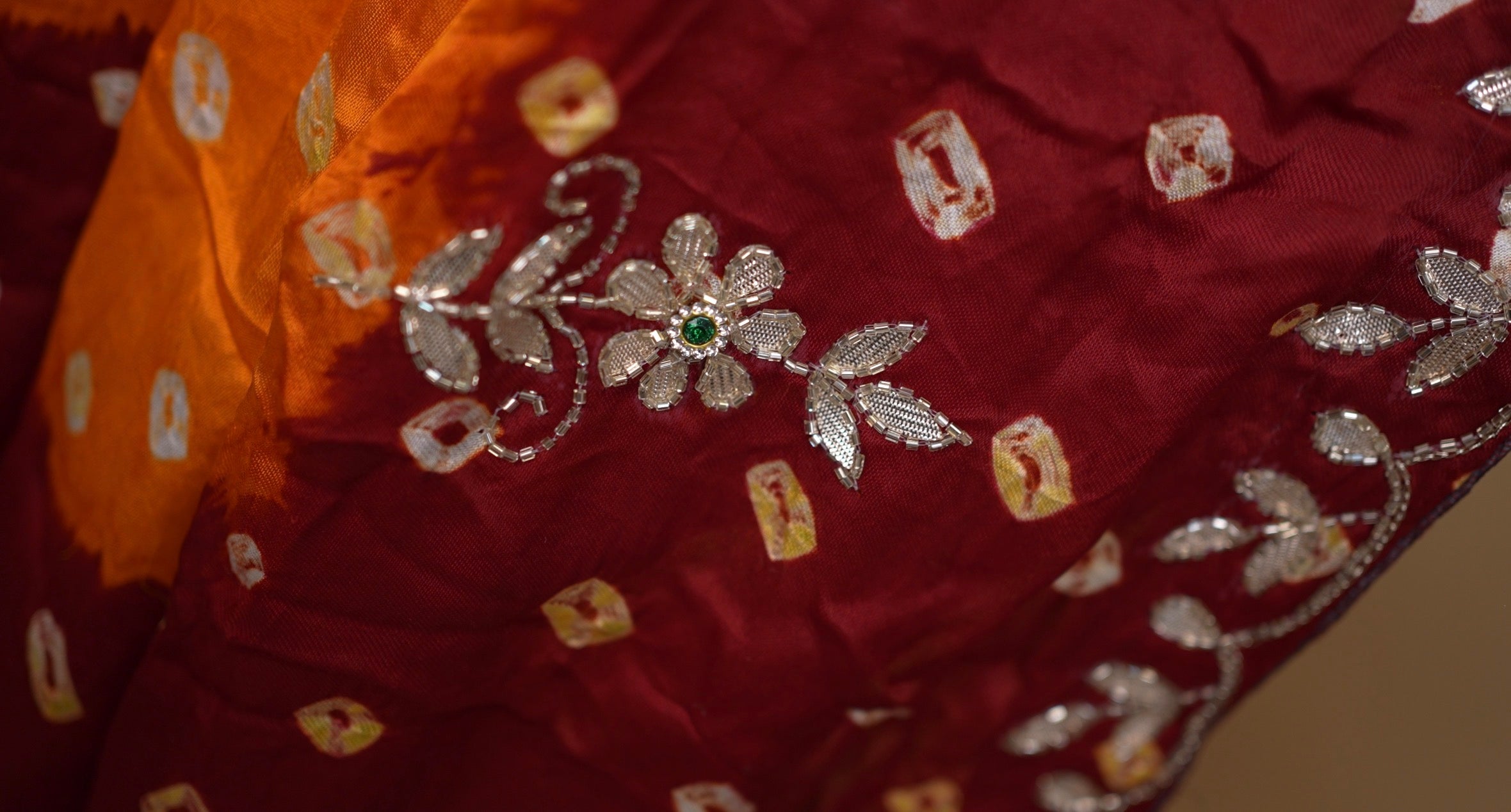 Modaal Gajji Silk Hand Bandhej Saree (With Blouse)