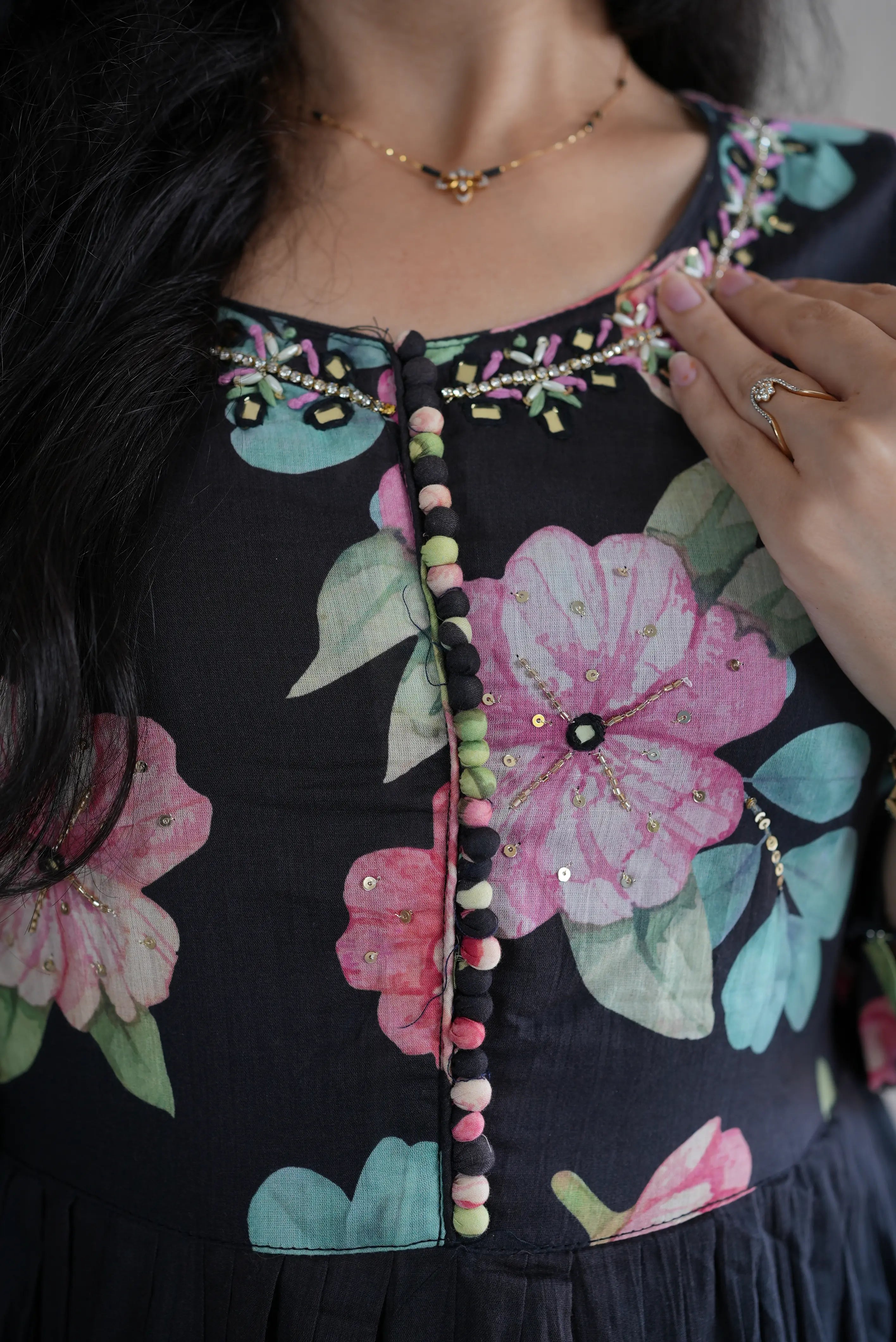 MAL COTTAN FABRIC FLORAL PRINT 3-PIECE SUIT WITH MIRROR AND ZARKAN WORK