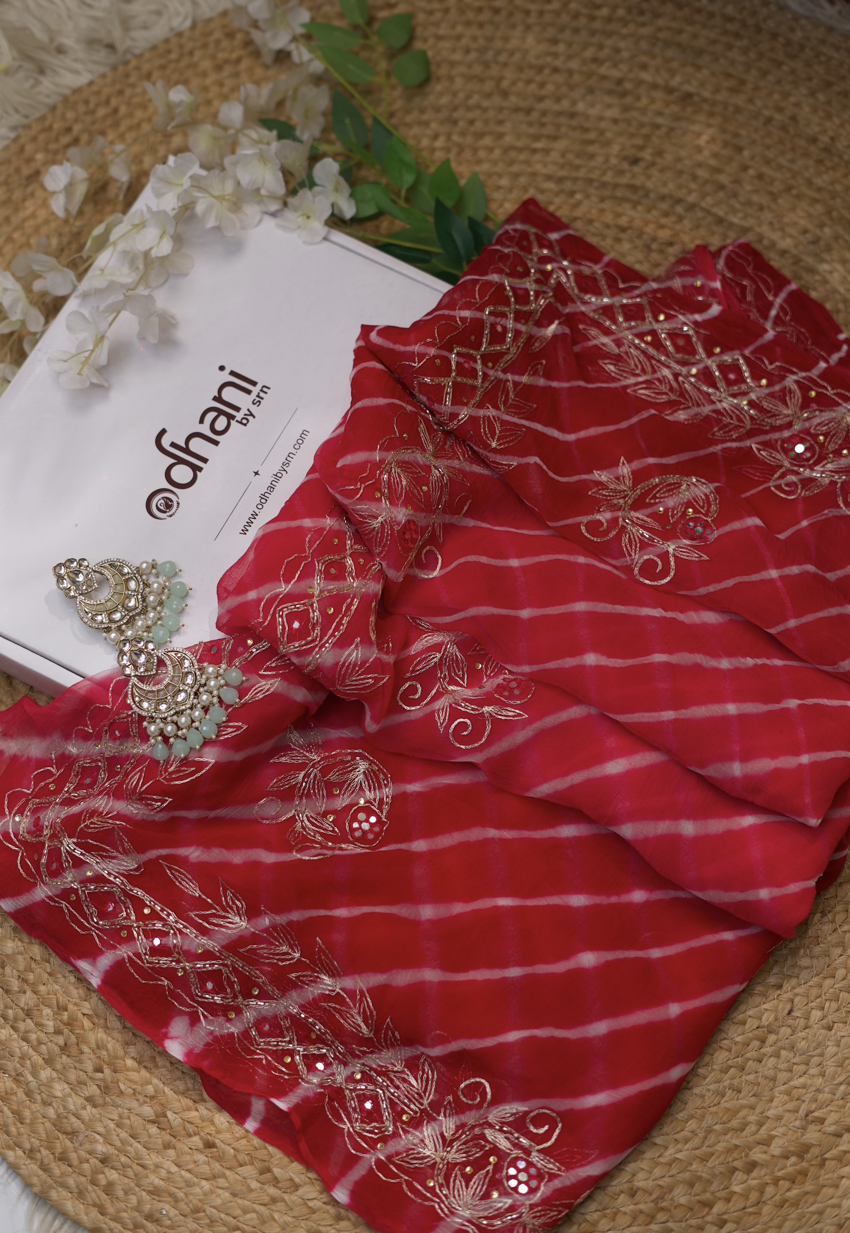 Lehriya Design Vintage Handwork Pure Chiffon Fabric saree (With Blouse)