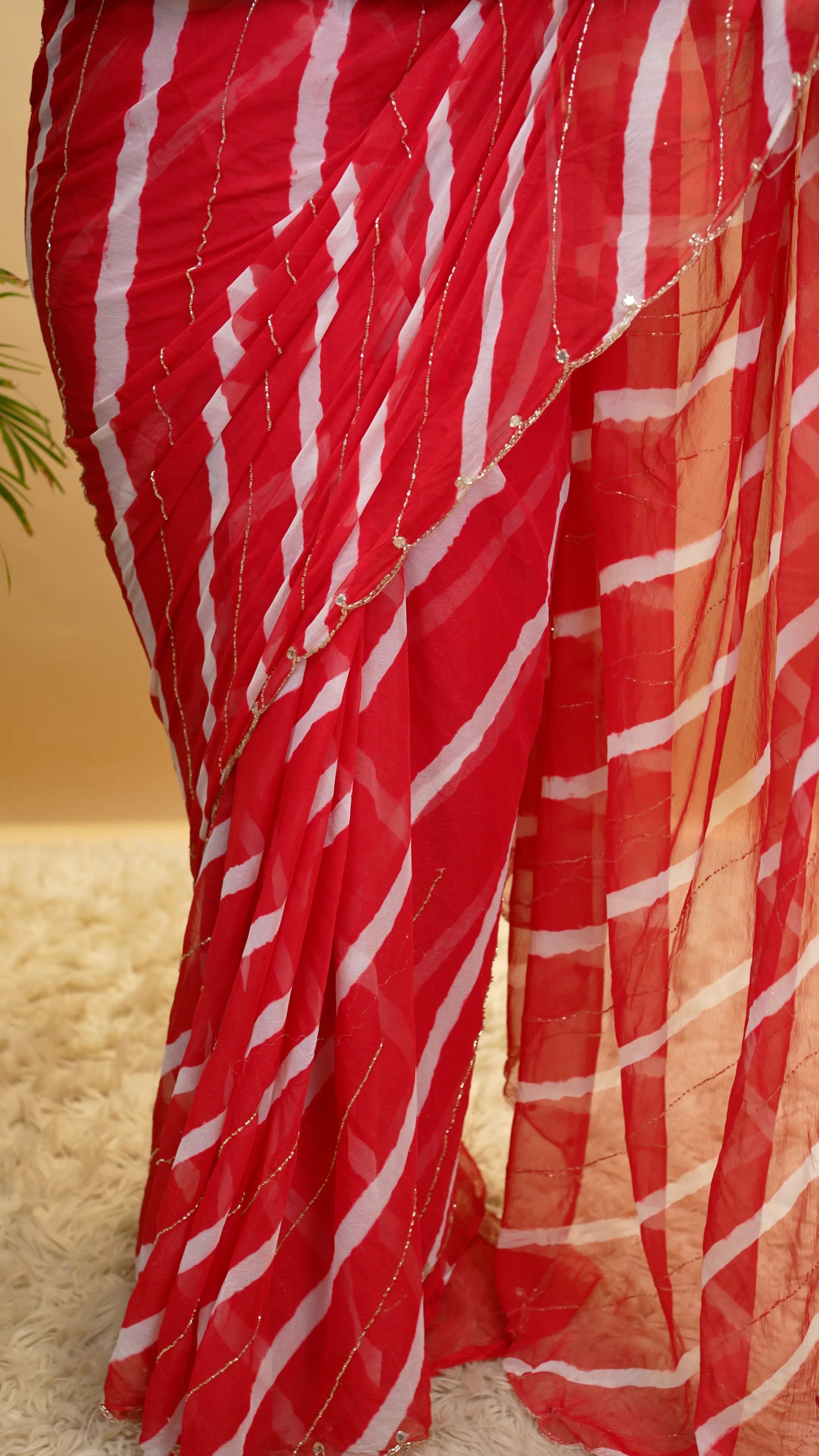 Traditional Leheriya Saree with Cut Dana & Mirror Work (With Blouse)