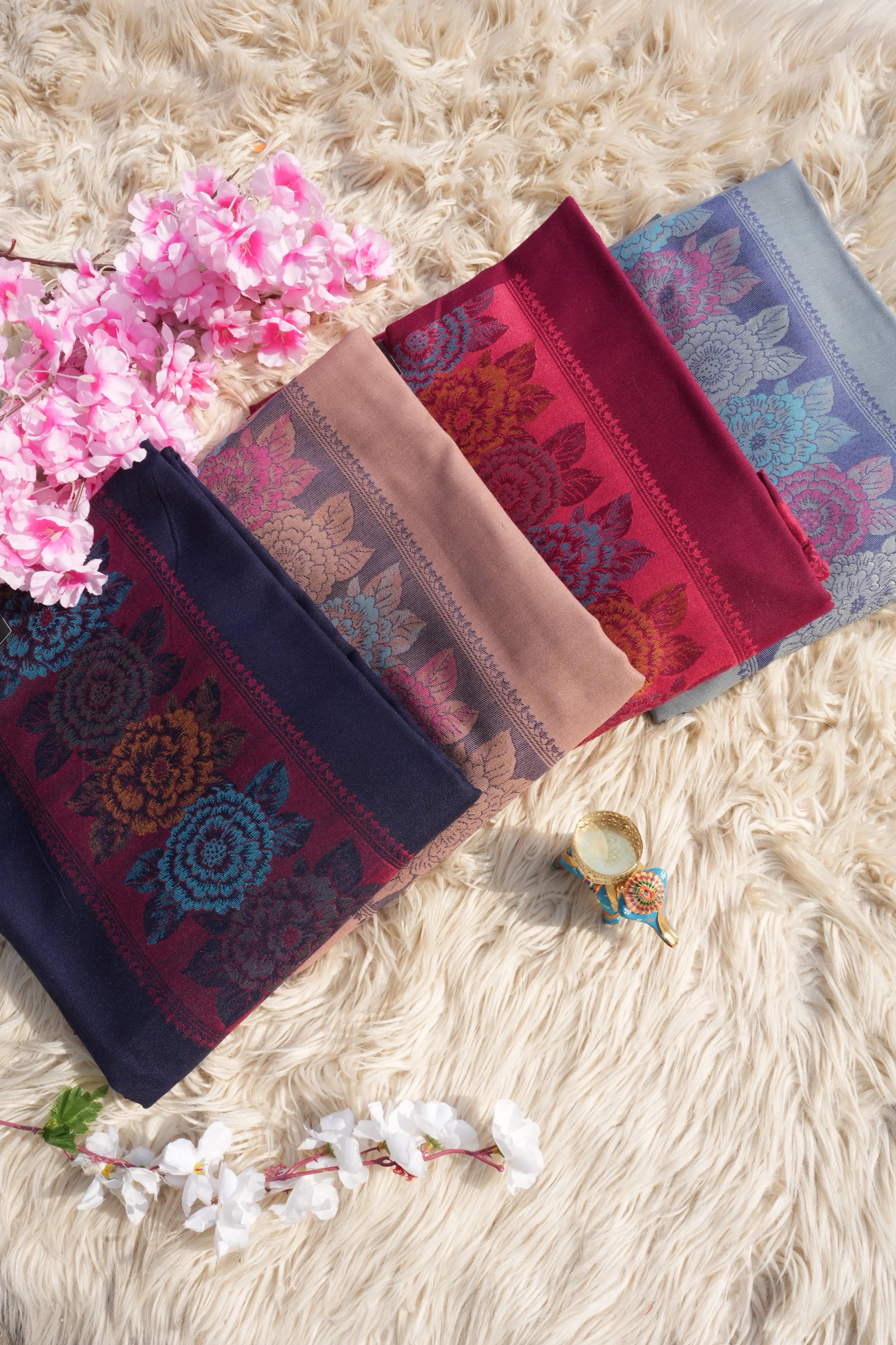 3-PIECE SUIT FABRIC WITH THRED WORK ON WOOLEN FABRIC WITH DUPATTA