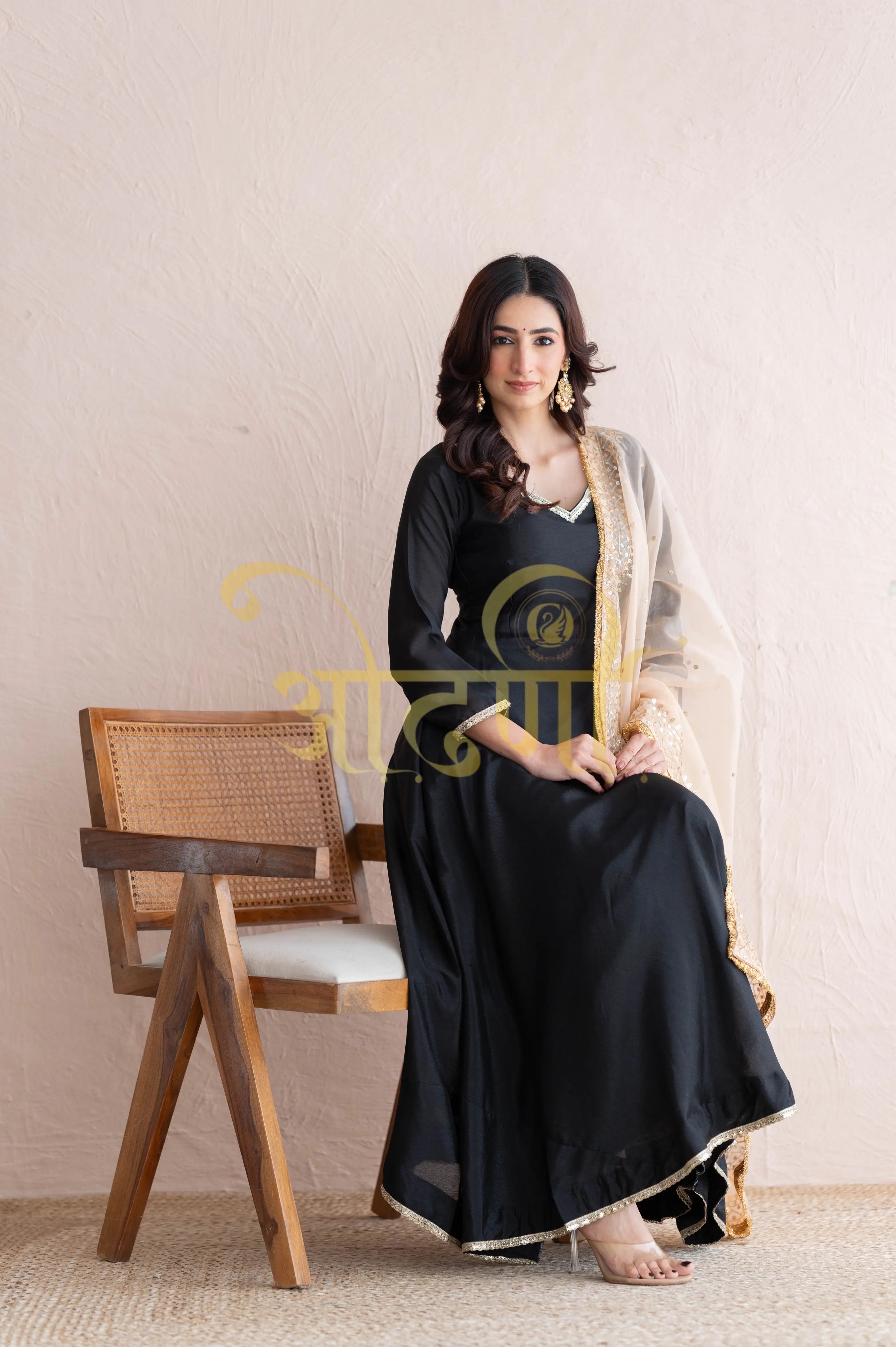GIRLISH PATTERN ANARKALI 3-PIECE SUIT CONTRAST DUPATTA