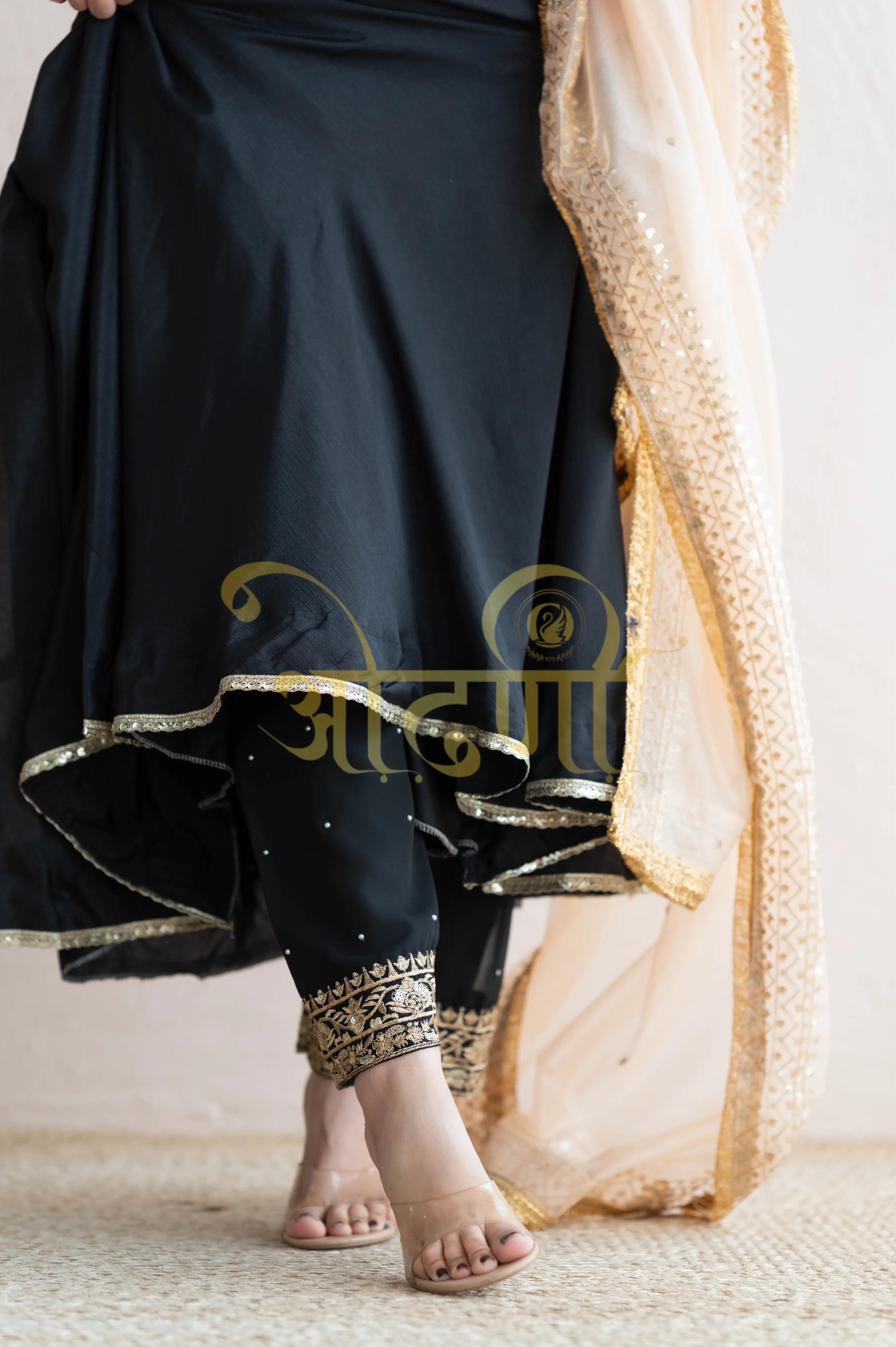 GIRLISH PATTERN ANARKALI 3-PIECE SUIT CONTRAST DUPATTA