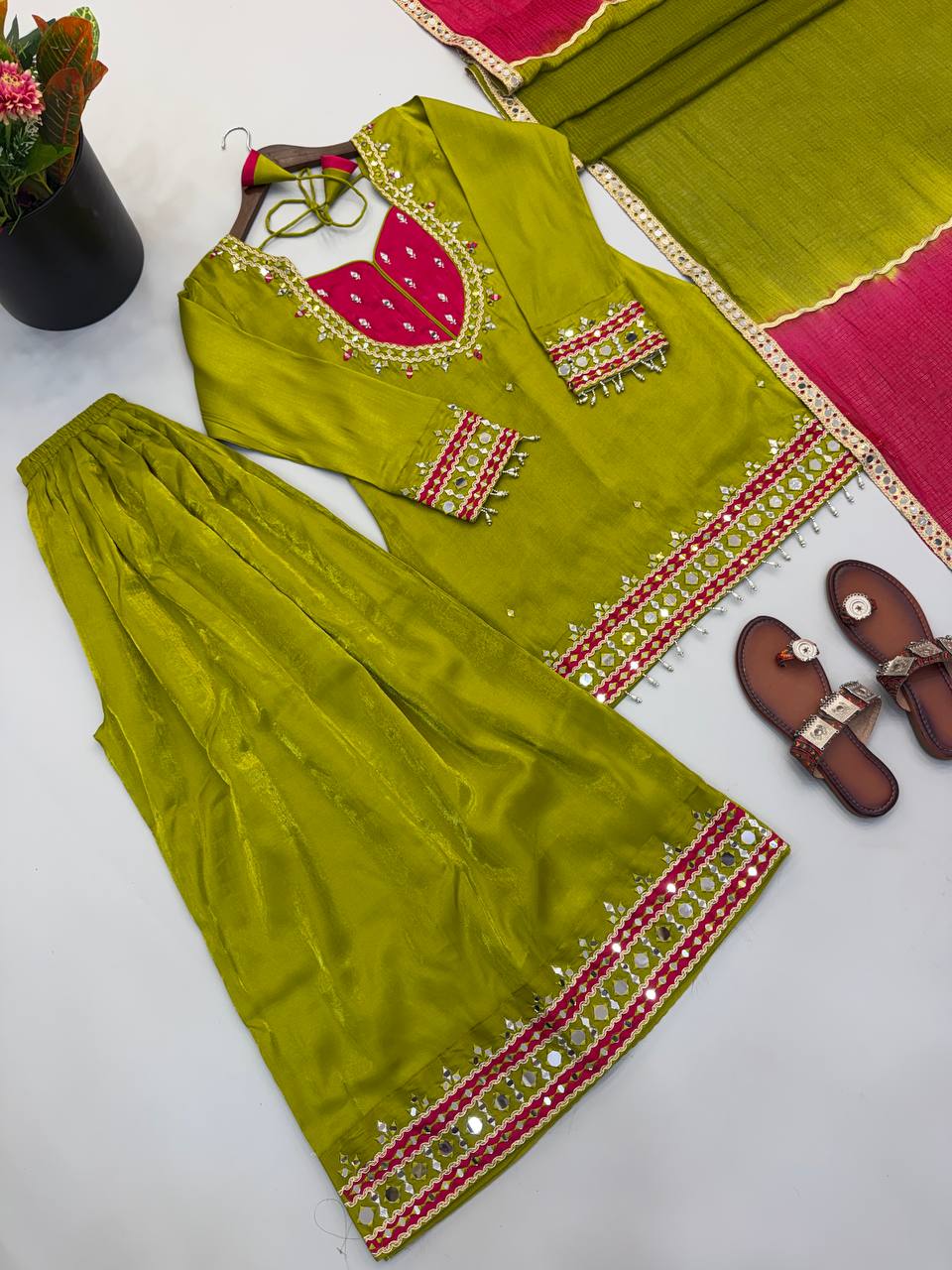 Elegant Party Wear Roman Glass Suit Set with Lace Border Dupatta