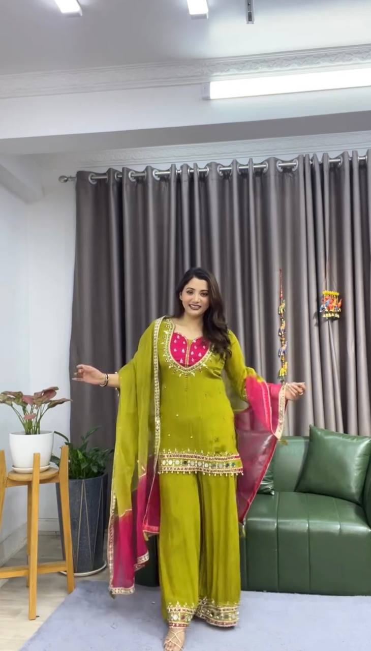 Elegant Party Wear Roman Glass Suit Set with Lace Border Dupatta