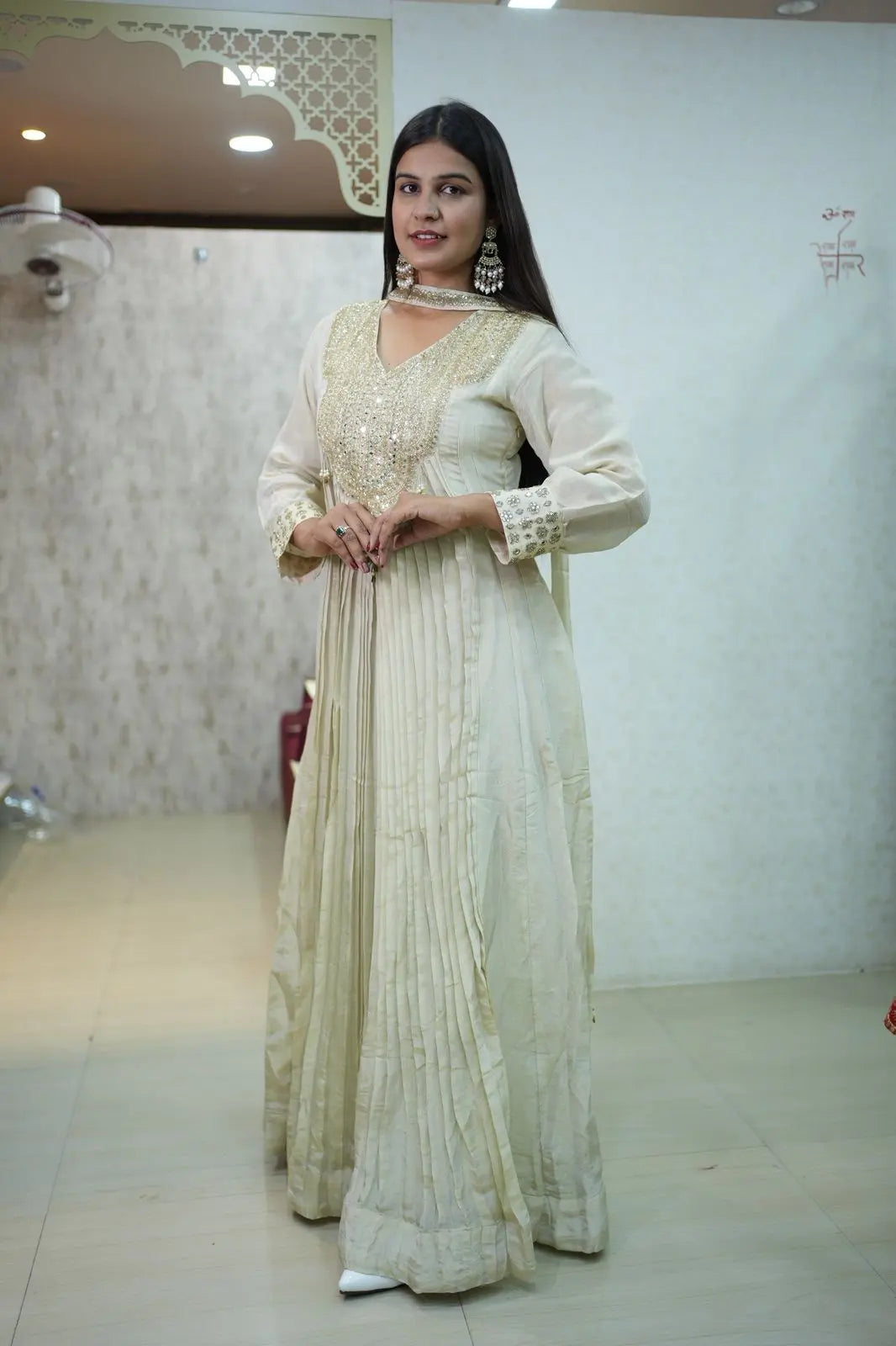 Elegant Ivory Anarkali Suit with Heavy Embroidery – Festive & Wedding Wear