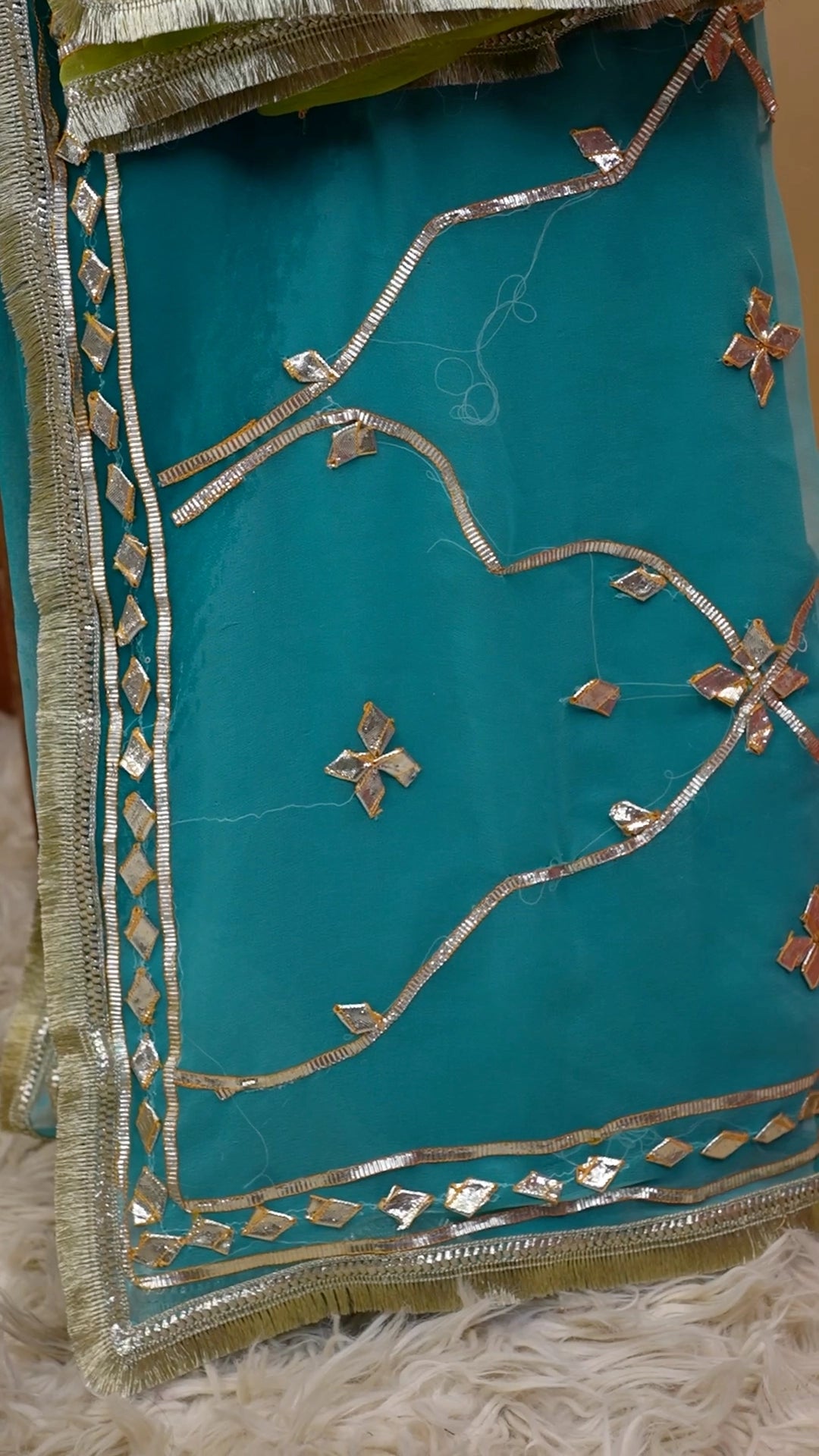Traditional Rajasthani Jaal Pattern Kacchi Gota Patti Handwork Saree (With Blouse)