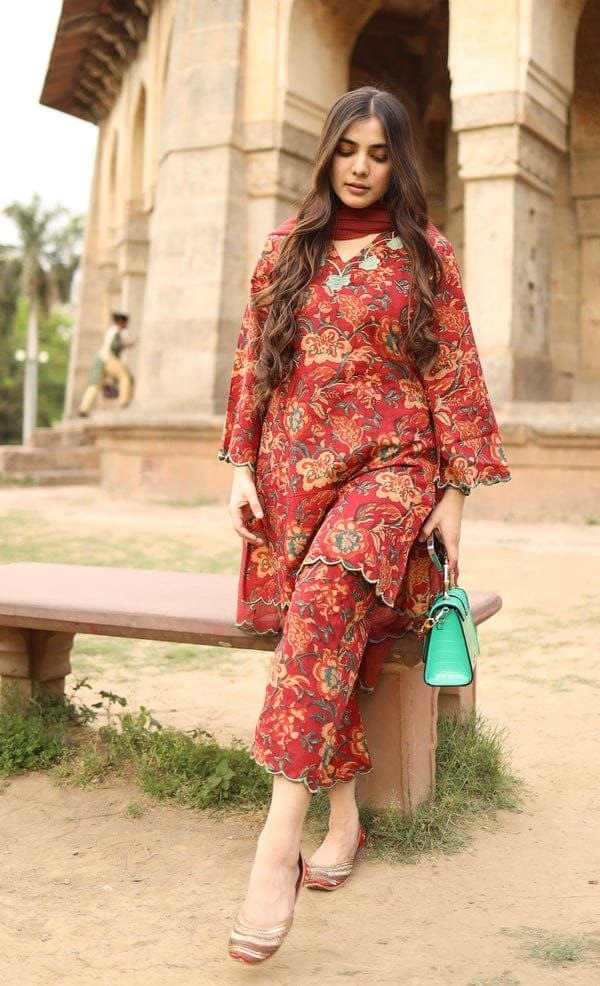 SOMIYA Branded Pure Cotton Suit Set with Embroidery Neck & Kotadoria Dupatta